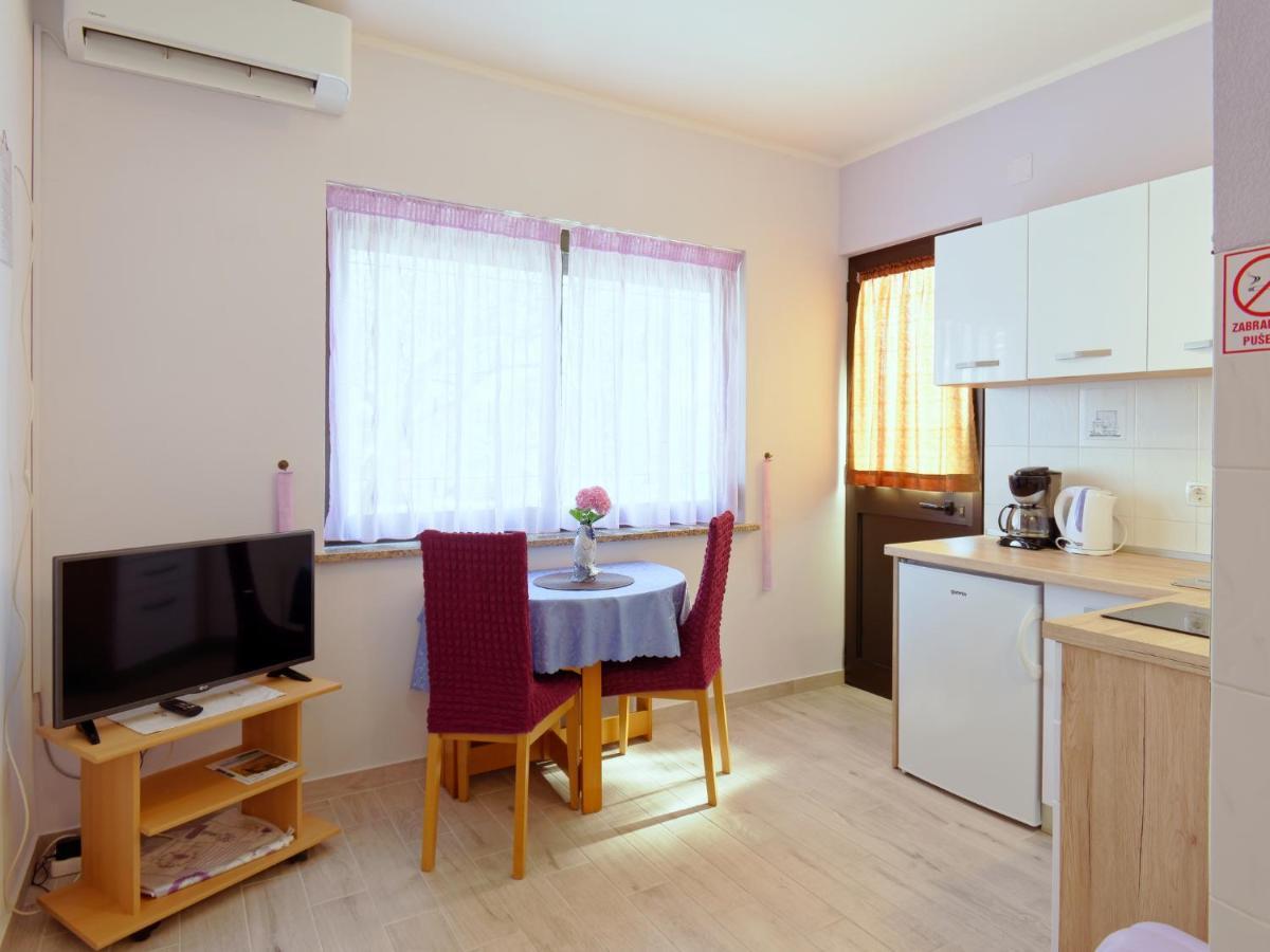 Apartments Marta By Rent Istria Novigrad Istria 외부 사진