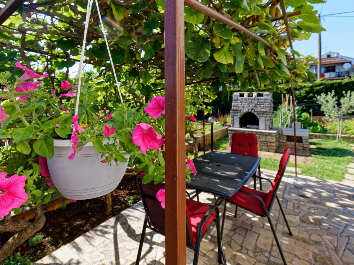 Apartments Marta By Rent Istria Novigrad Istria 외부 사진