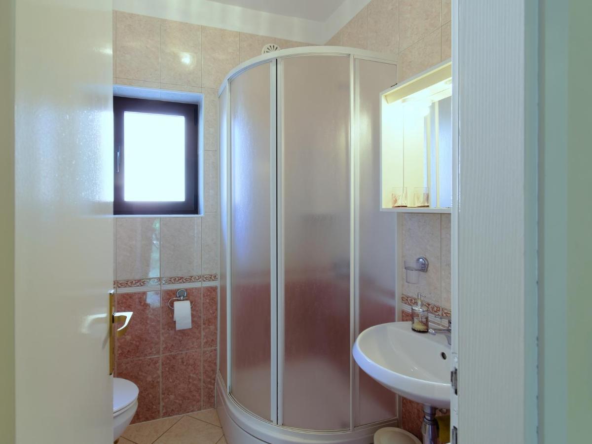 Apartments Marta By Rent Istria Novigrad Istria 외부 사진
