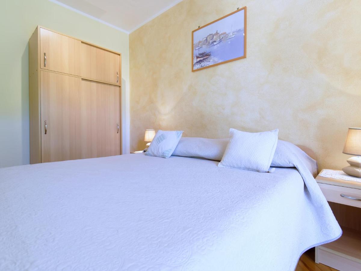 Apartments Marta By Rent Istria Novigrad Istria 외부 사진